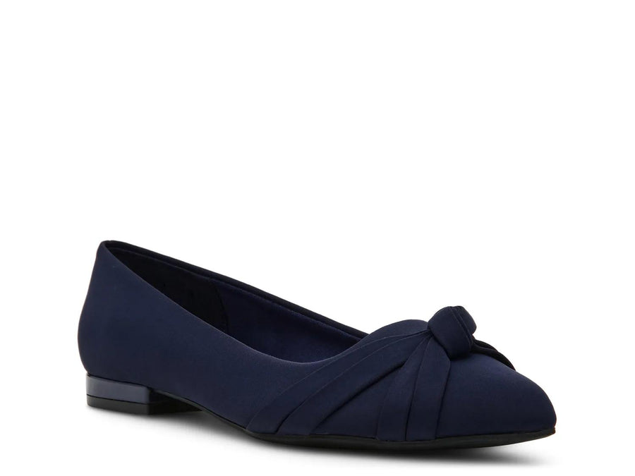 Anne Klein Kaiya Flat