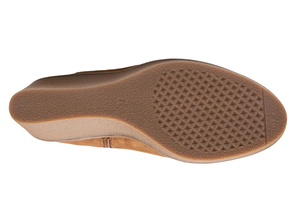 Aerosoles Binocular Boot
