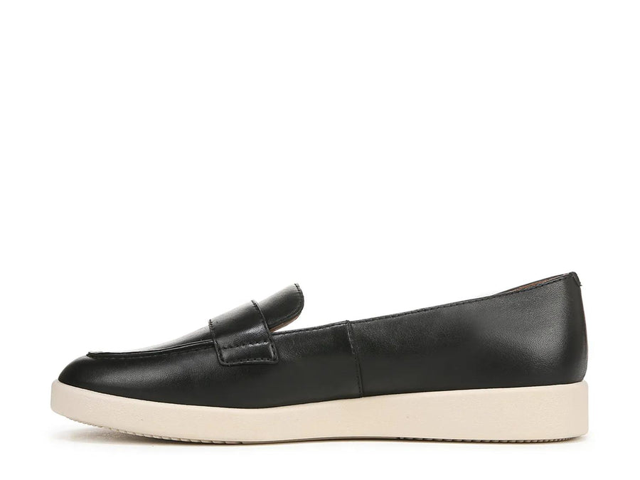Naturalizer Karis Loafer