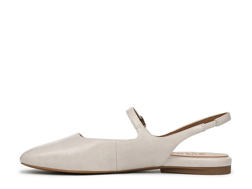 Naturalizer Anikka Mary Jane Flat