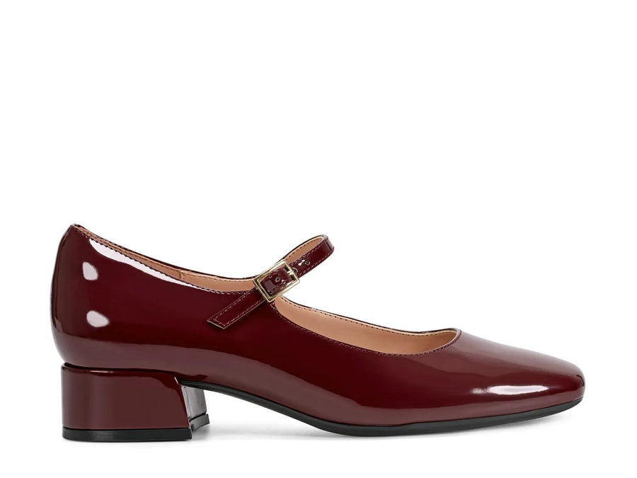 Easy Spirit Janica Pump