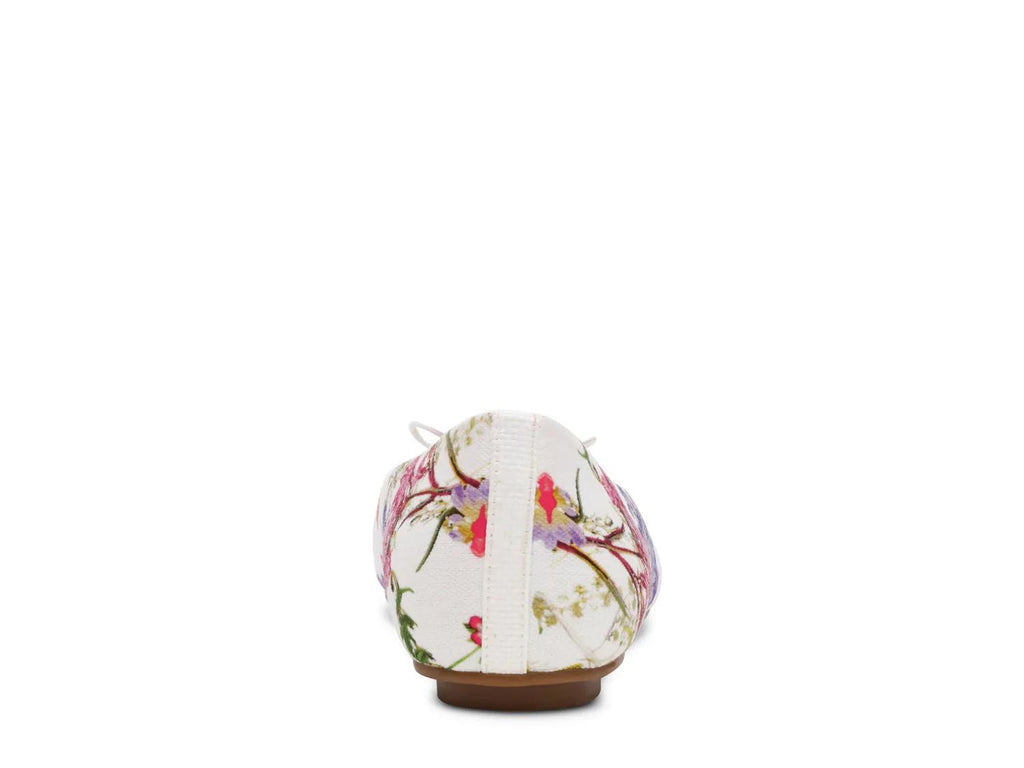 Anne Klein Luci Slip-On