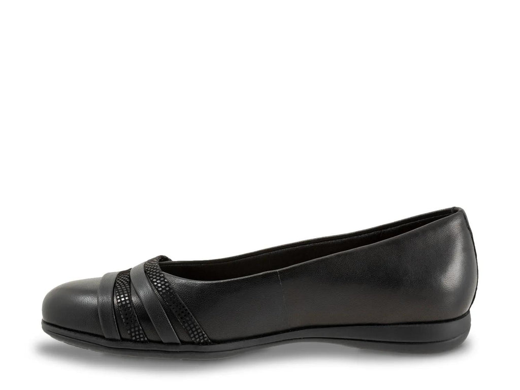 Trotters Drew Ballet Flat