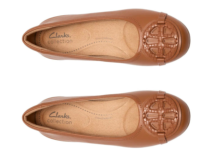 Clarks Cathrynn Luna Flat - Women's
