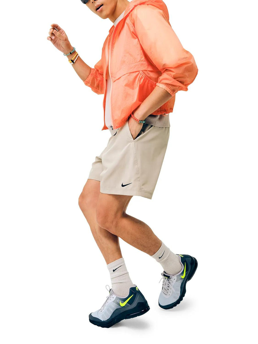 Nike Air Max Invigor Sneaker - Men's