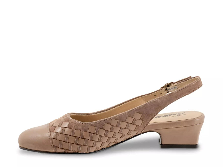 Trotters Dea Pump
