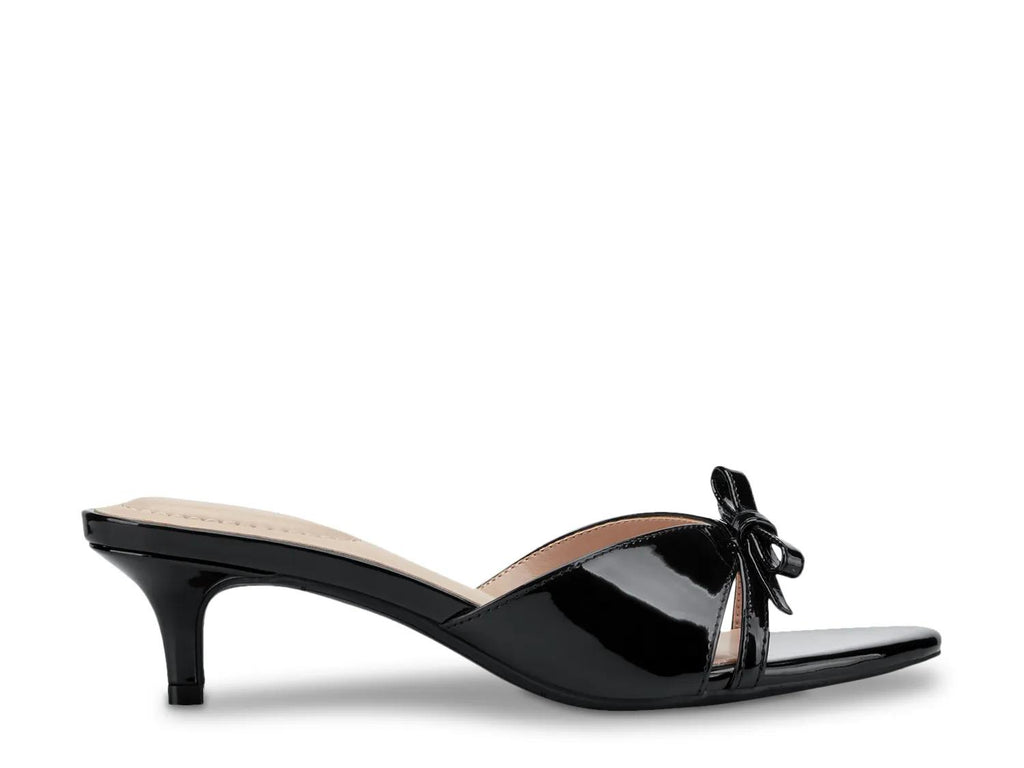 Bandolino Rissie Sandal