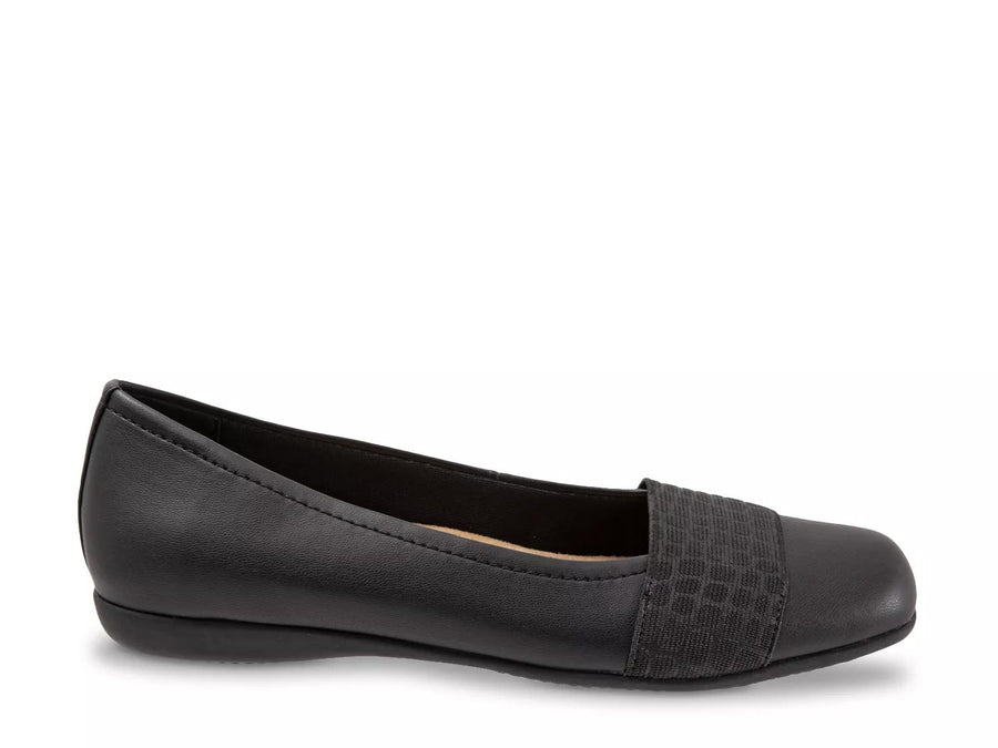 Trotters Samantha Ballet Flat