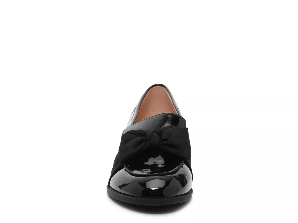 Bandolino Lindio Loafer