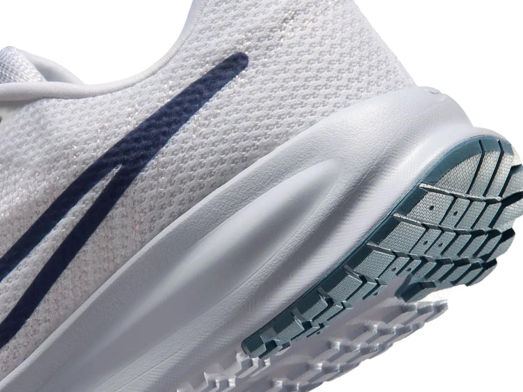 Nike Run Defy Running Shoe - Women's