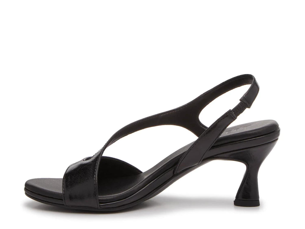 Naturalizer Joriana Sandal