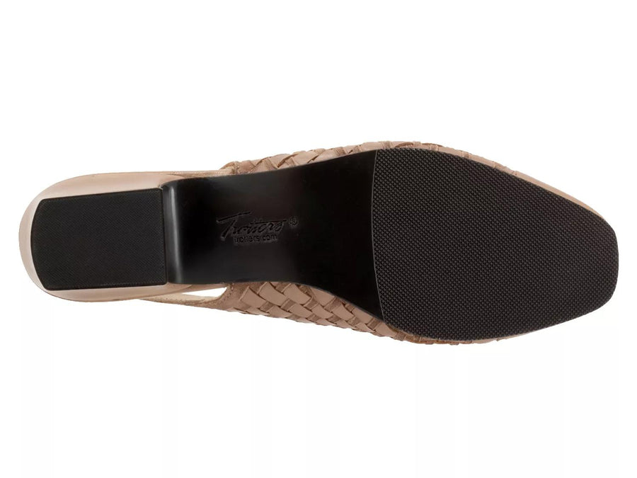 Trotters Dea Pump