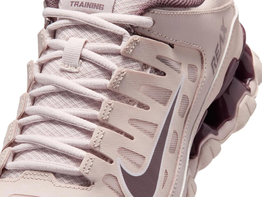 Nike Reax 8 TR Sneaker - Women's