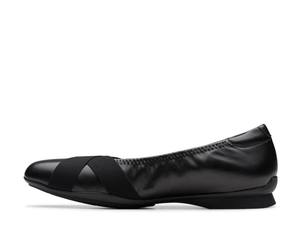 Clarks Jazmynn Gem Slip-On
