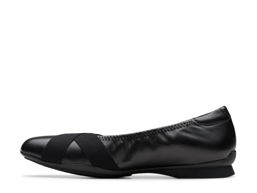 Clarks Jazmynn Gem Slip-On
