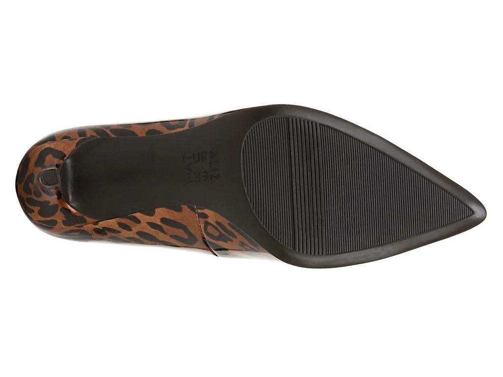 Naturalizer Everly Pump