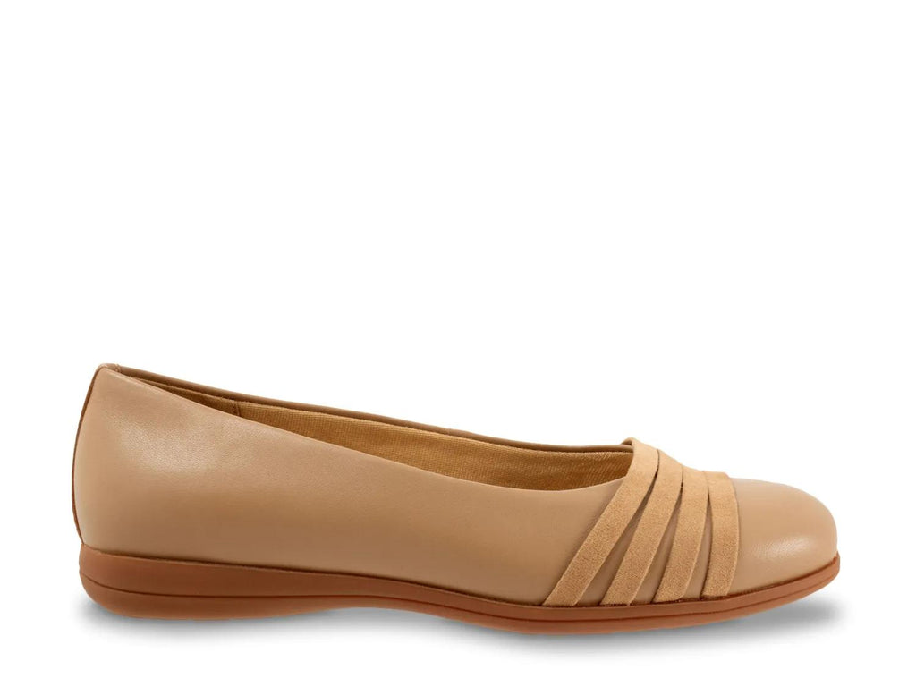 Trotters Drew Ballet Flat