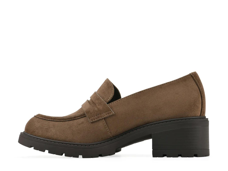 White Mountain Brigetty Penny Loafer