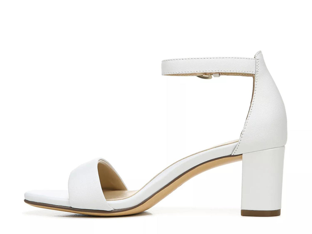 Naturalizer Vera Sandal