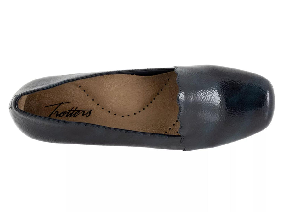 Trotters Sage Loafer