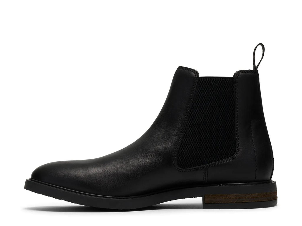 Clarks Jaxen Easy Chelsea Boot