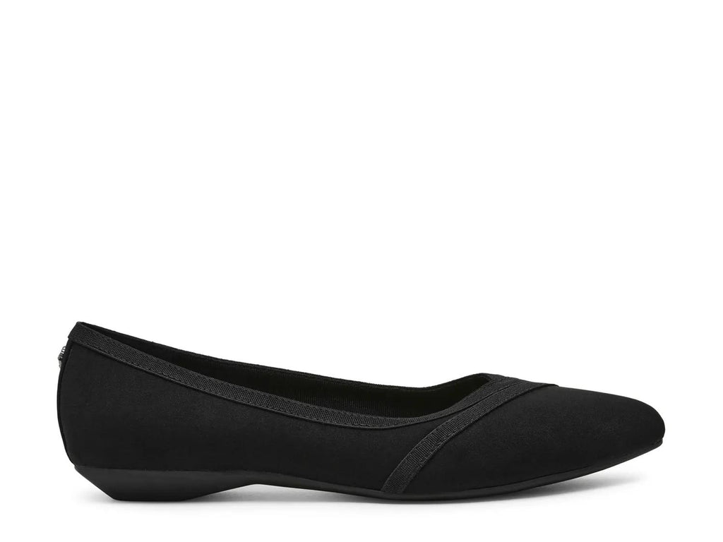 Anne Klein Oceanus Flat