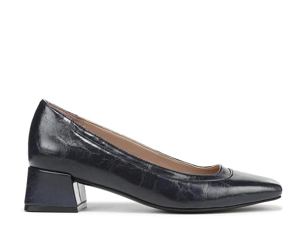 Naturalizer Huntley Pump