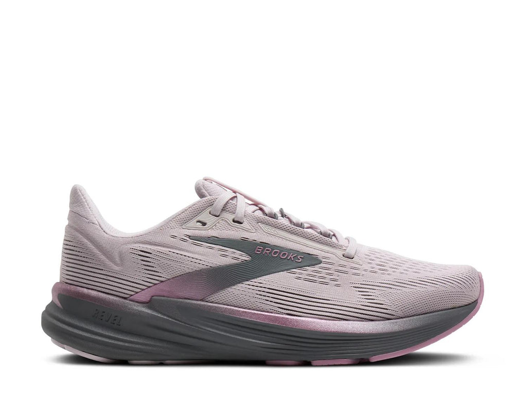 Brooks Revel 8 Running Shoe - Women's