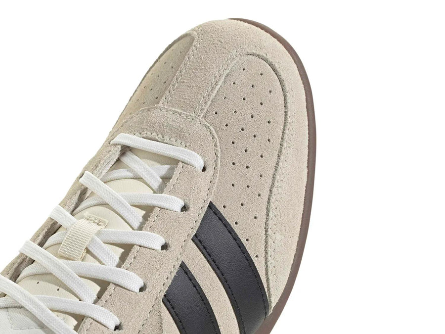 Adidas Barreda Lo Sneaker - Women's