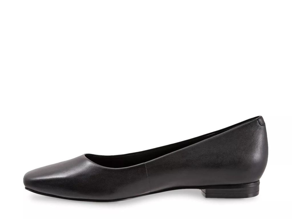 Trotters Honor Flat