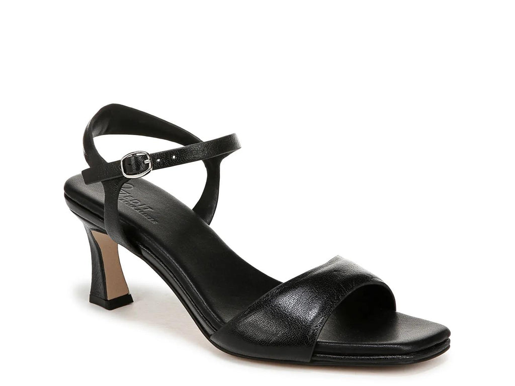 27 Edit Naturalizer Grace Sandal