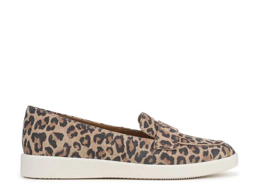 Naturalizer Karis Loafer