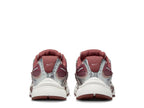 Nike V5 RNR Sneaker - Women's