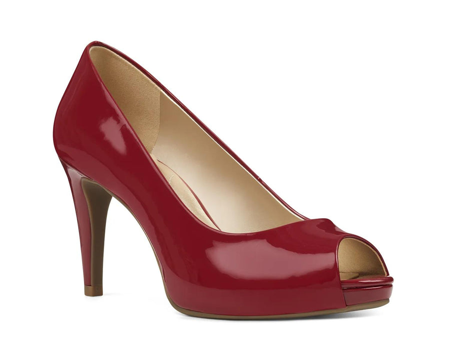 Bandolino Rainaa Pump