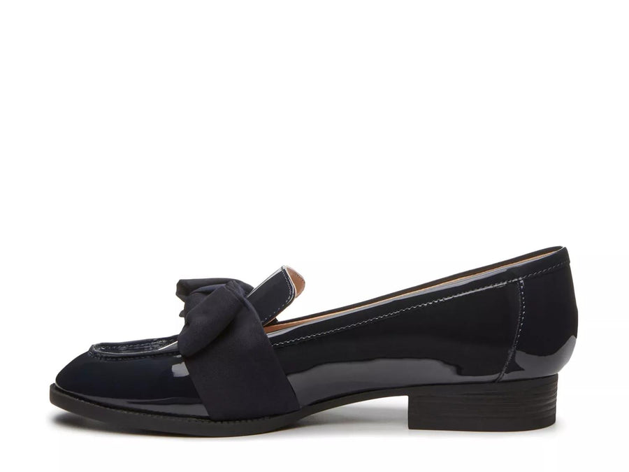 Bandolino Lindio Loafer