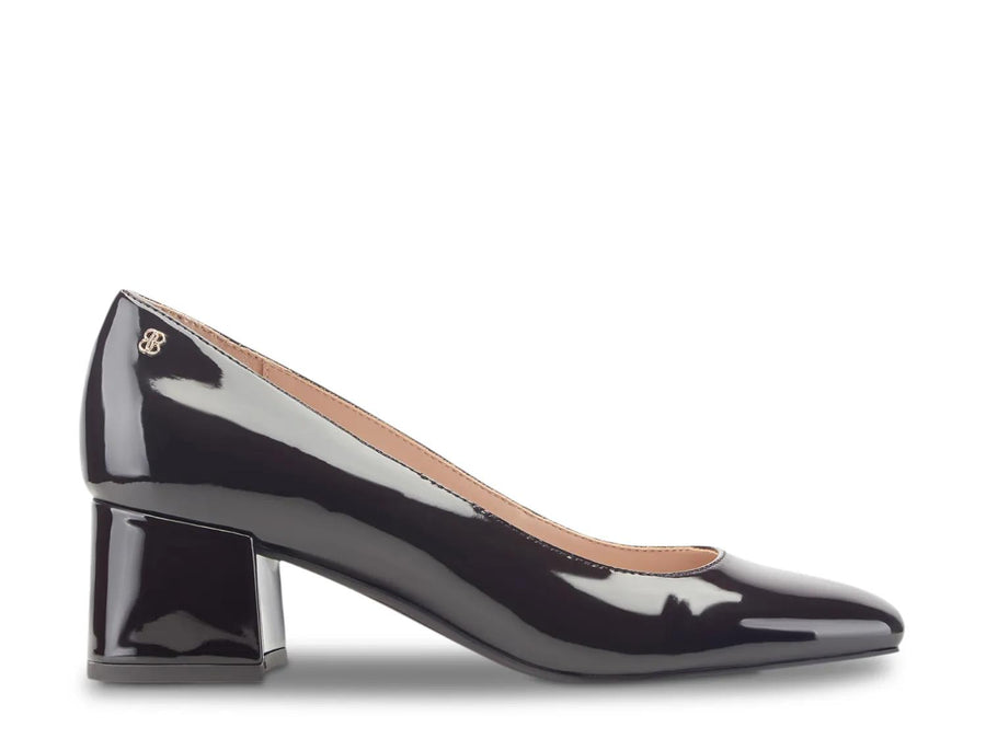 Bandolino Caser Pump