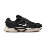 Nike V5 RNR Sneaker - Men's