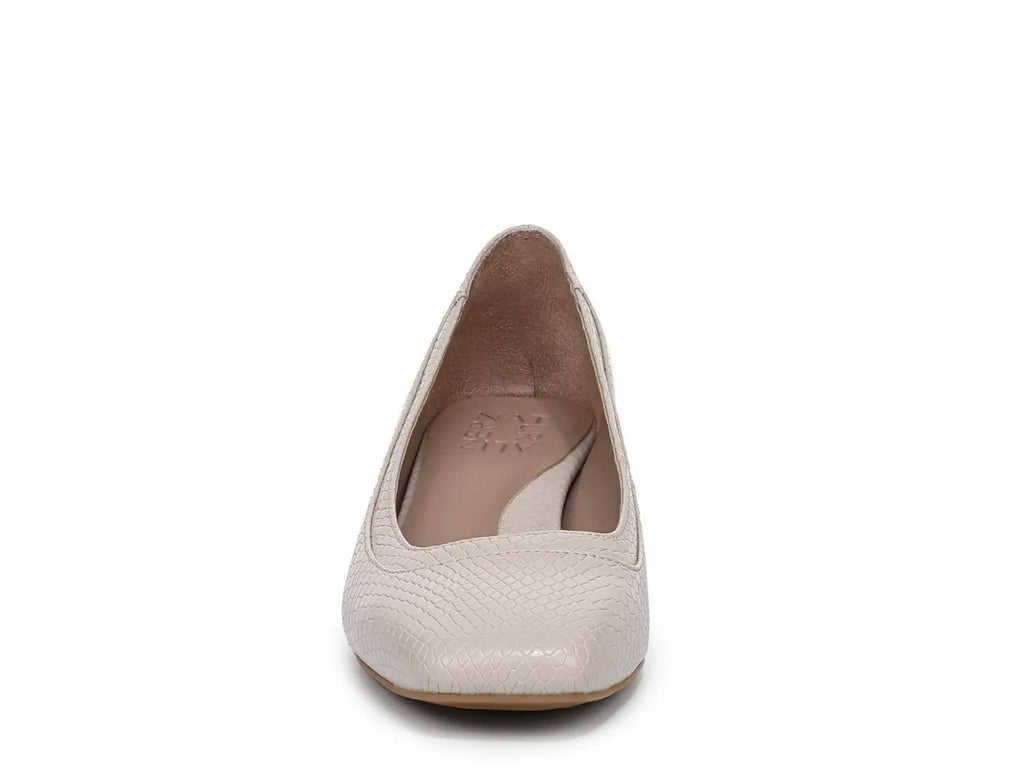 Naturalizer Huntley Pump