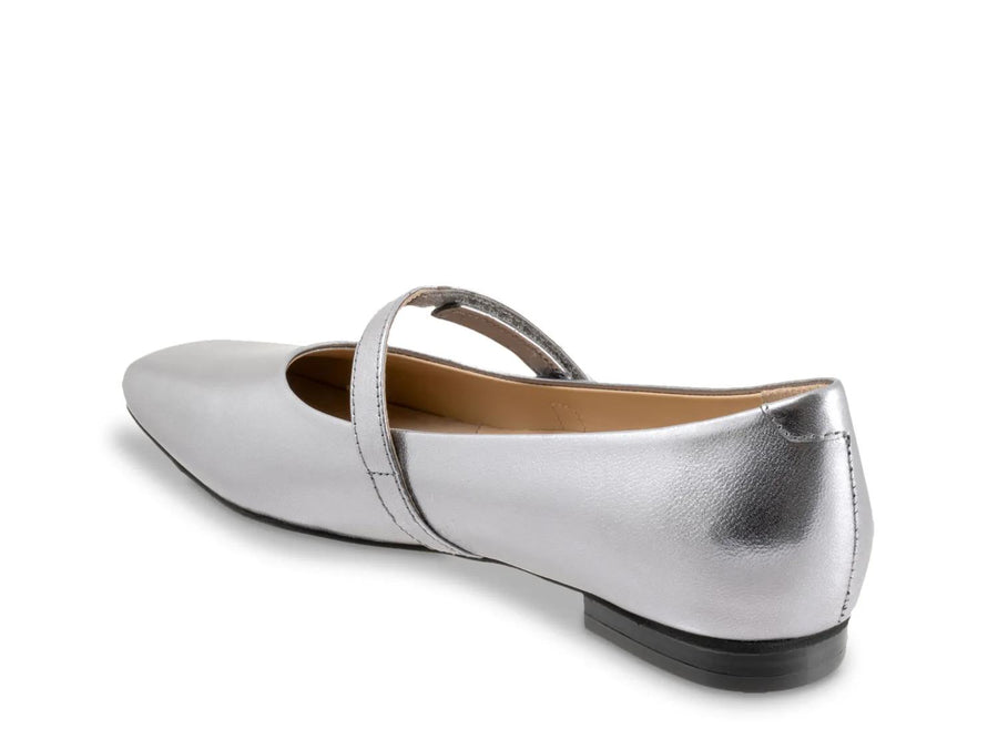 Trotters Hazel Mary Jane Flat