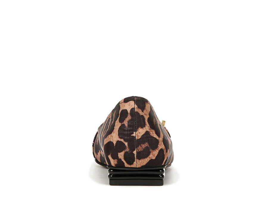 Franco Sarto Tahlia Flat
