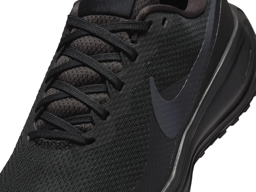 Nike Revolution 8 Running Shoe - Women's