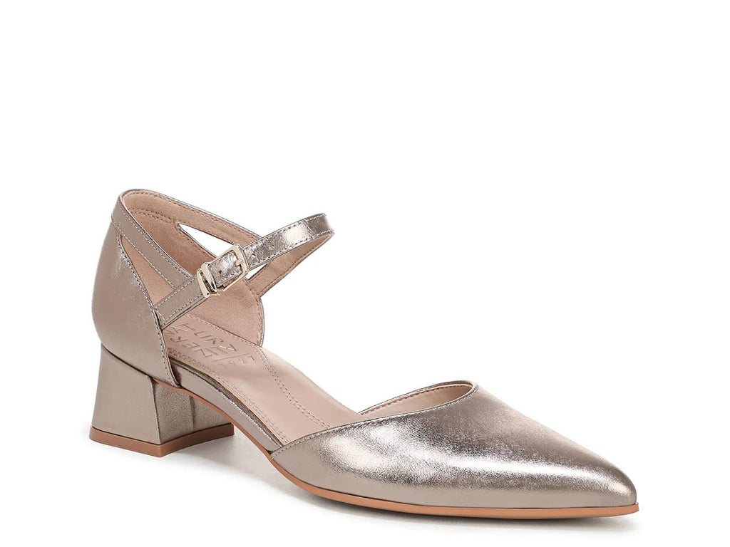 Naturalizer Maddox Pump