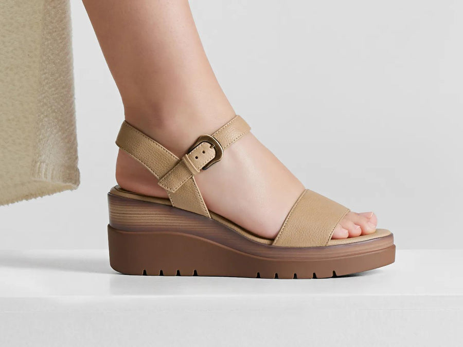 Soul Naturalizer Graciela Wedge Sandal