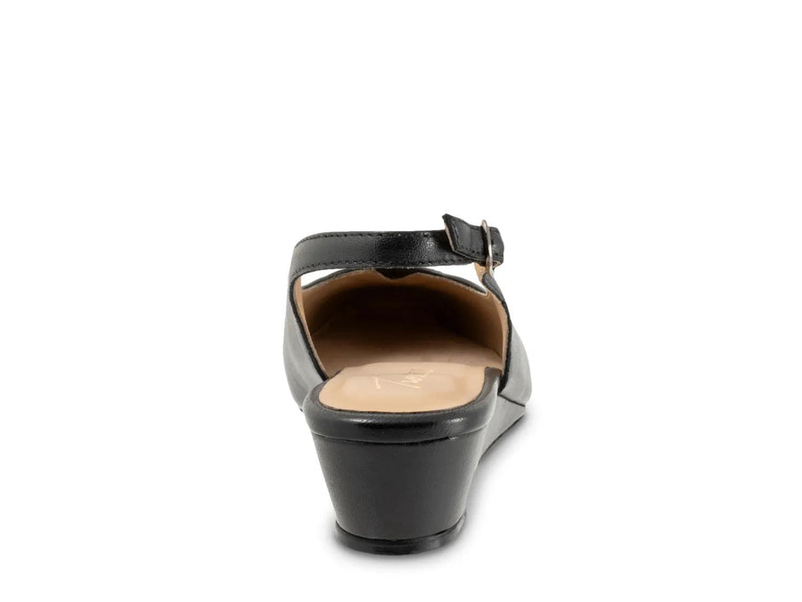 Trotters Dea Wedge Pump