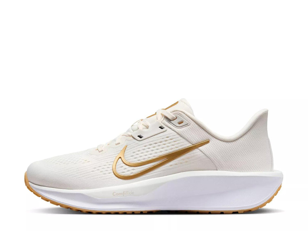 Nike Quest 6 Running Shoe - Women's