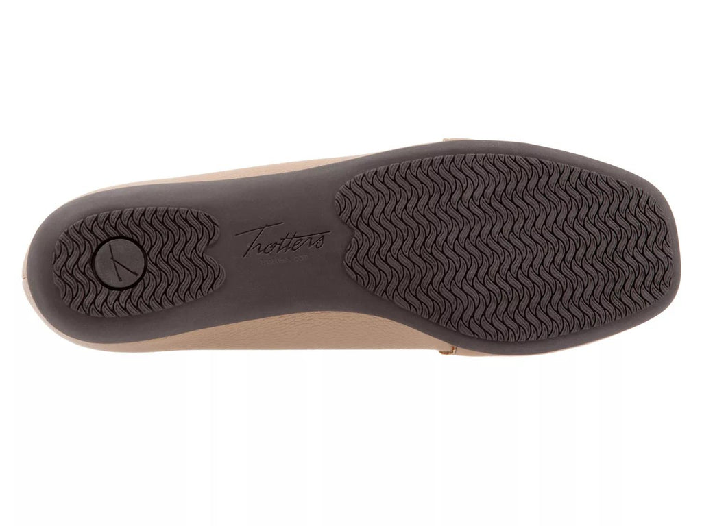 Trotters Sage Loafer