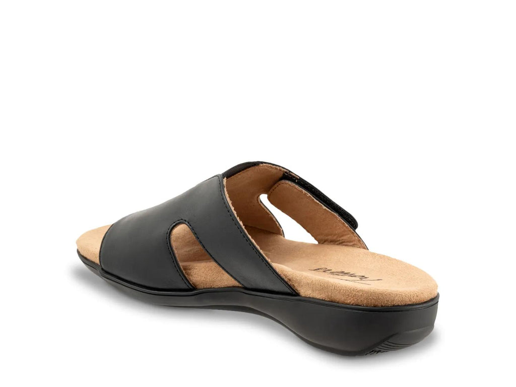 Trotters Roxine 2.0 Sandal