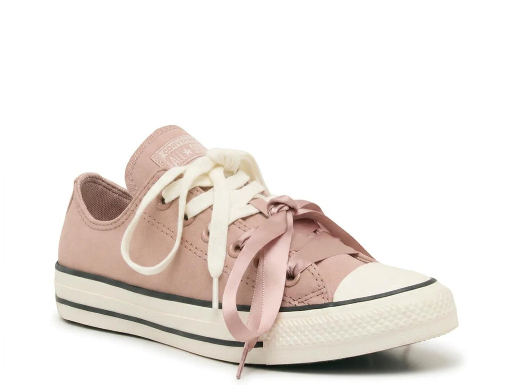 Converse Chuck Taylor All Star Ribbon Sneaker