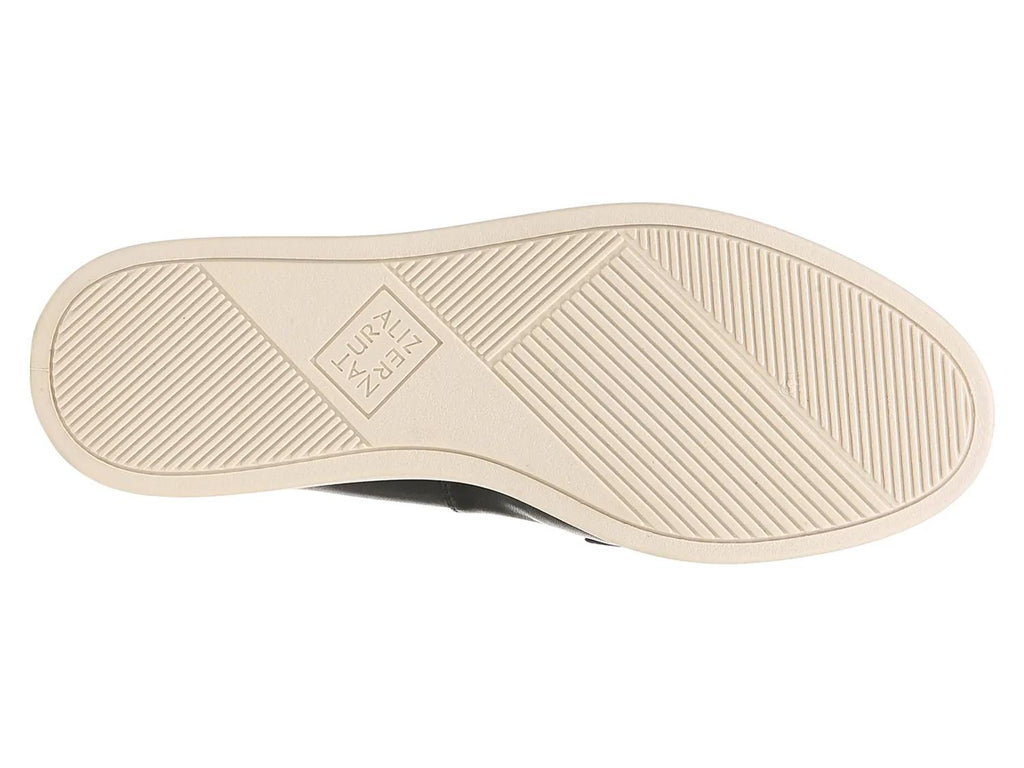 Naturalizer Karis Loafer
