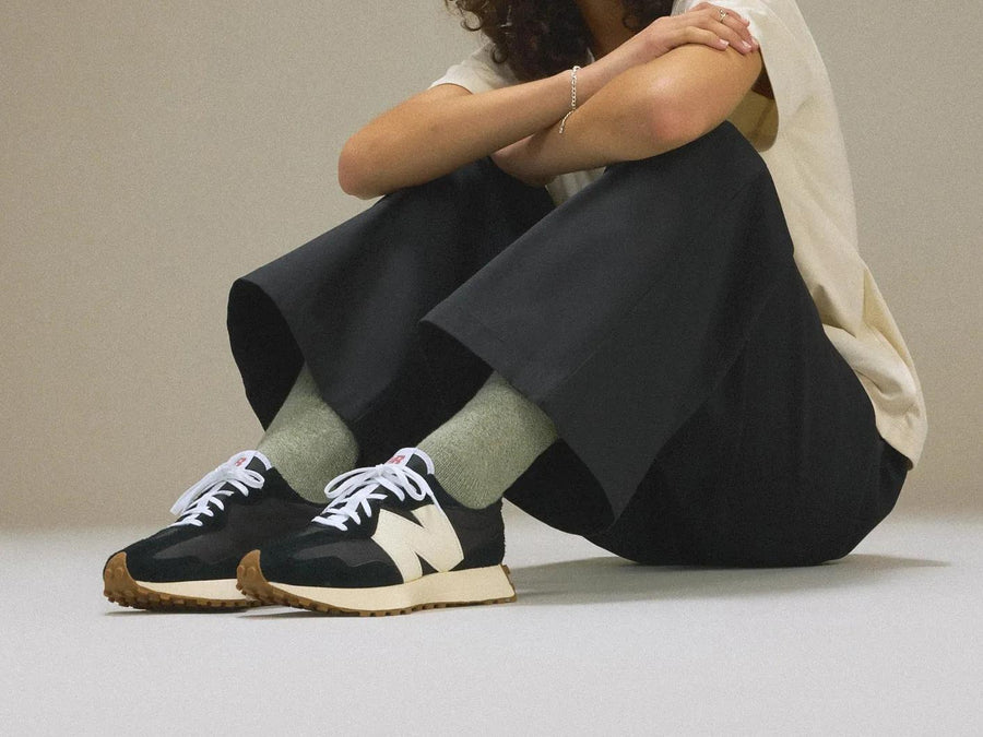 New Balance 327 Sneaker - Women's